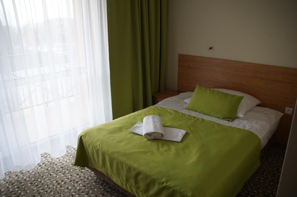Hotel ***Nat Сарбіново Екстер'єр фото